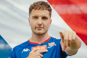 OFICJALNIE: Grał w Koronie Kielce, teraz trafił do II ligi