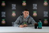 OFICJALNIE: Głośny transfer Wrexham wewnątrz Championship