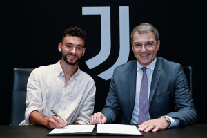 OFICJALNIE: Wymiana na linii Juventus-FC Porto stała się faktem. Kluby podały... różne warunki transferów