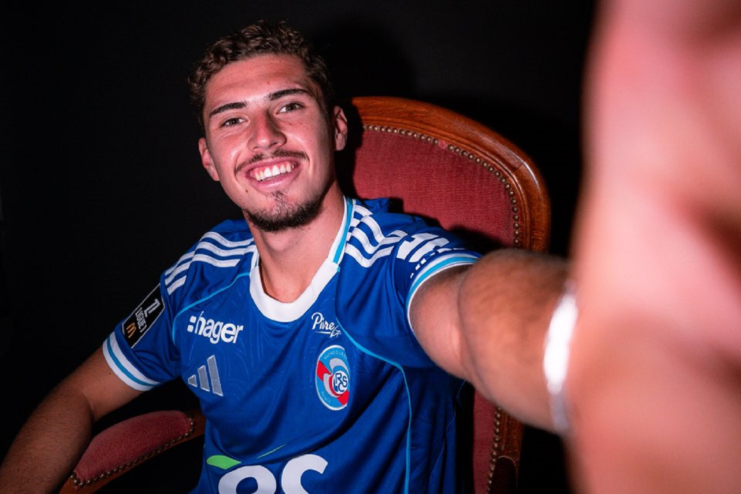 OFICJALNIE: RC Strasbourg z największym letnim transferem. Nowy napastnik