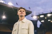 OFICJALNIE: Z ligi holenderskiej do Premier League. Ten transfer był zapisany w gwiazdach