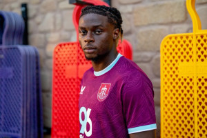 OFICJALNIE: Rekordowy transfer beniaminka Premier League. Prosto z ekipy mistrzów świata