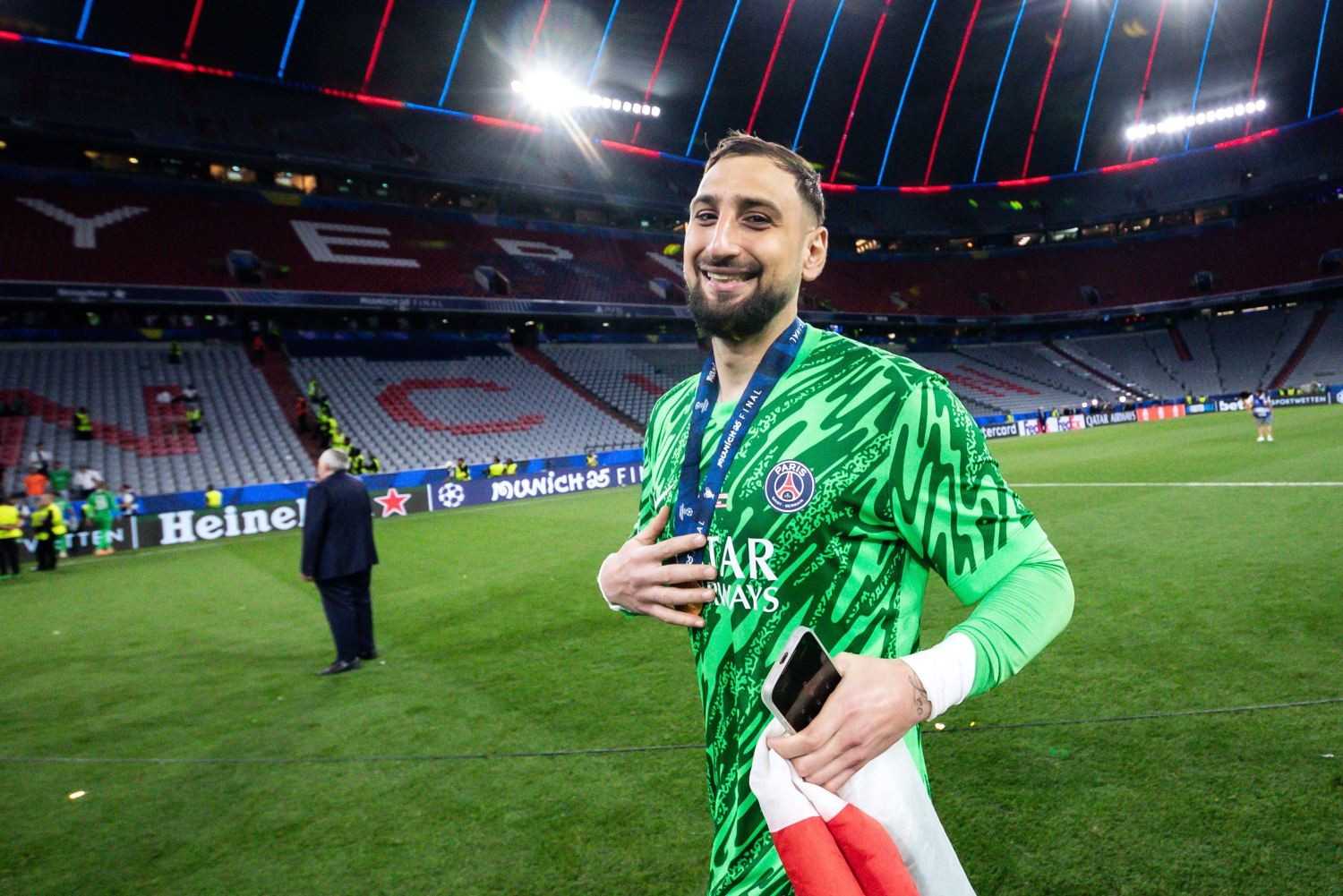Gianluigi Donnarumma zmieni klub. Tam trafi?!
