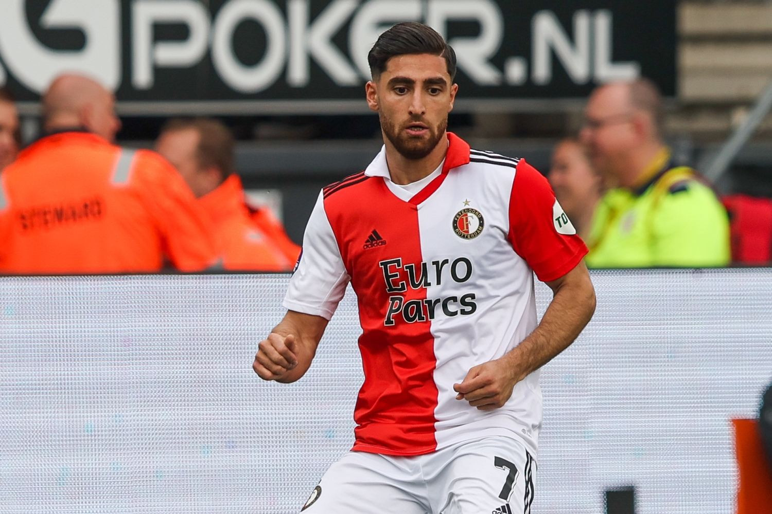 Alireza Jahanbakhsh negocjuje transfer. Zaskoczenie