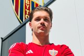 OFICJALNIE: Polonia Bytom ściągnęła nowego pomocnika. Zagraniczny transfer