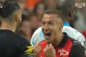 Przemysław Frankowski nie mógł w to uwierzyć. Kuriozalna sytuacja w meczu Ligue 1 [WIDEO]