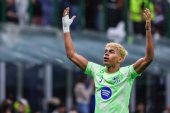 Dlatego FC Barcelona gra w strojach z poprzedniego sezonu