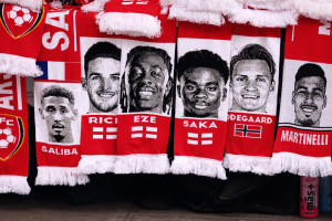 Arsenal szaleje. Następca Jakuba Kiwiora za 60 milionów euro?!