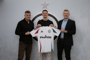 OFICJALNIE: Legia Warszawa z błyskawiczną reakcją na odejście Ryōyi Morishity. To już szósty transfer