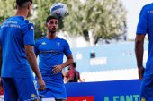 Lech Poznań wrócił do tematu piłkarza z przeszłością w akademii FC Barcelony. Trwają negocjacje