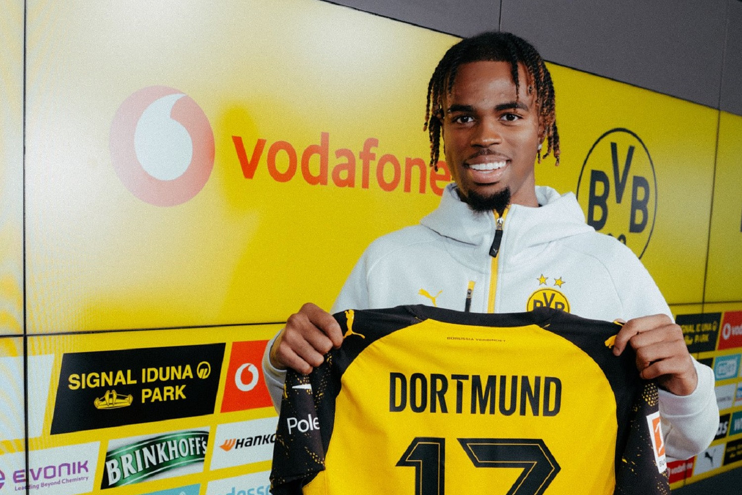 OFICJALNIE: Z Chelsea do Borussii Dortmund. Przynajmniej 20 milionów euro