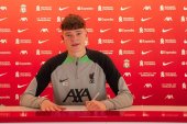 Liverpool wiąże przyszłość z tym pomocnikiem, ale najpierw wypożyczenie do 36-krotnego mistrza kraju