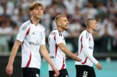 Legia Warszawa idzie na grubo! Nawet trzy transfery last minute