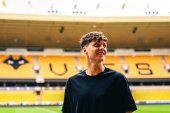 OFICJALNIE: Wolverhampton Wanderers z transferem obrońcy. Trzeci największy z udziałem czeskiego piłkarza