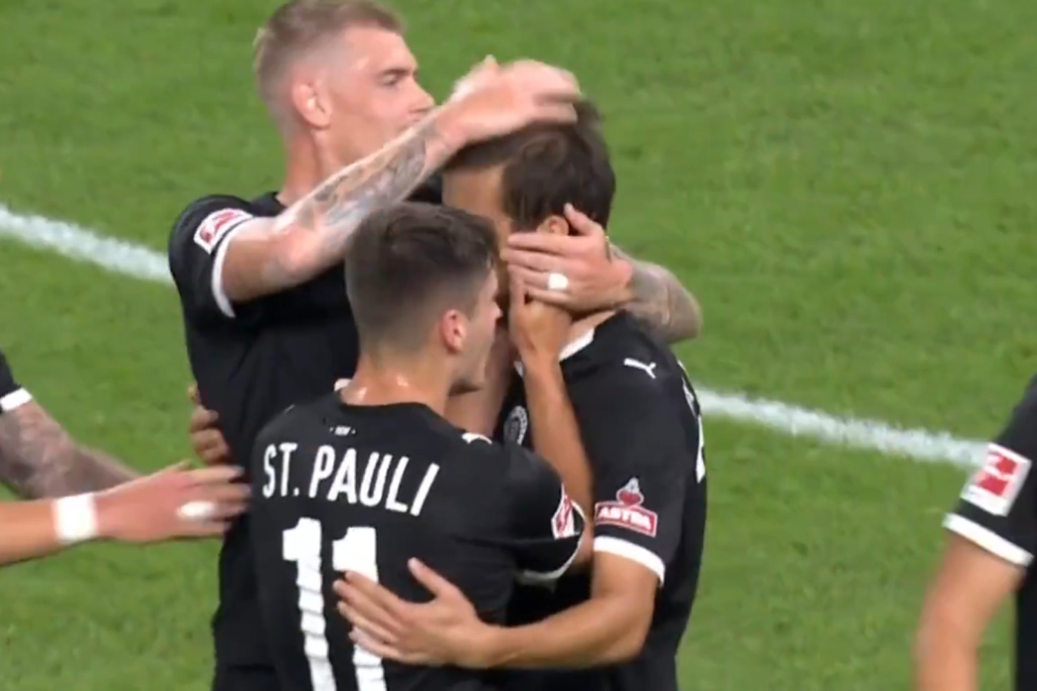 Polak z golem w Bundeslidze. Czekaliśmy na to 825 dni [WIDEO]