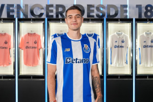 Rzutem na taśmę! FC Porto zwycięskie, Jakub Kiwior asystuje