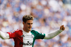 Tyle Legia Warszawa może zarobić na transferze Iłly Szkuryna