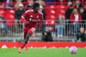 Były piłkarz Liverpoolu krytycznie o nowym nabytku. „Nie jest na poziomie wyjściowej jedenastki”
