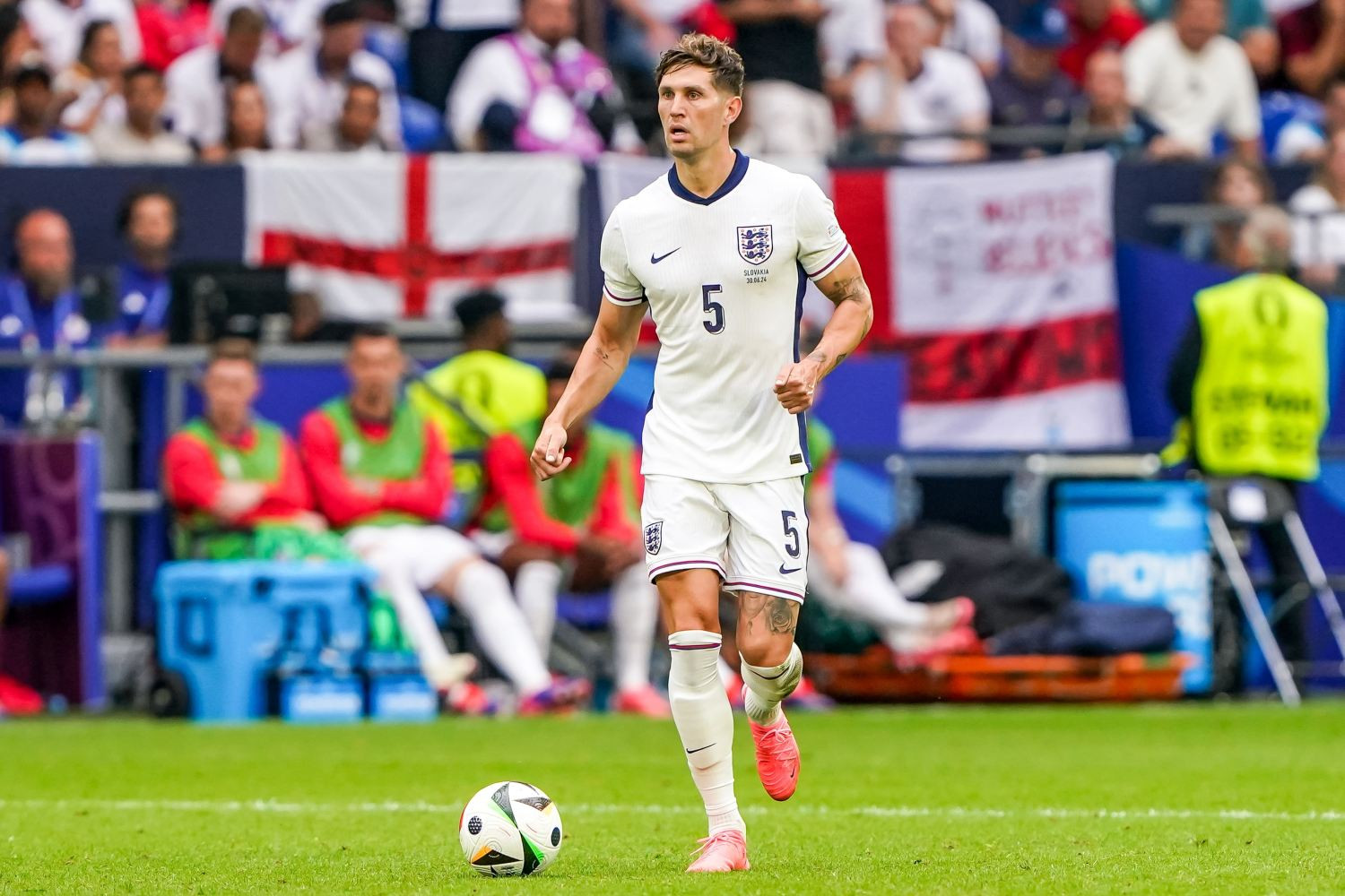 OFICJALNIE: John Stones wraca w szeregi Manchesteru City