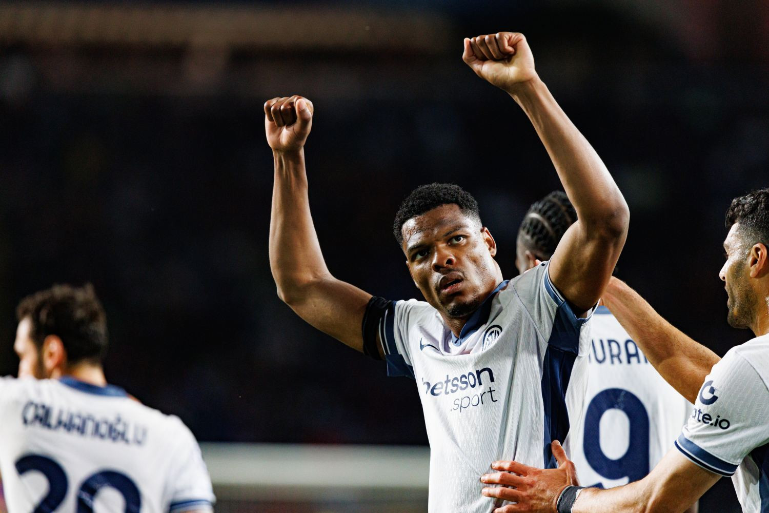 Denzel Dumfries: Zdecydowanie byłbym zainteresowany grą w Premier League
