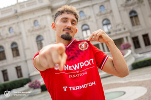 Widzew Łódź zamyka okno rekordem! Pozyskał wymarzonego napastnika [OFICJALNIE]
