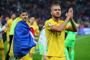 Legia Warszawa będzie miała nowego napastnika. Wybierze jednego z nich?!