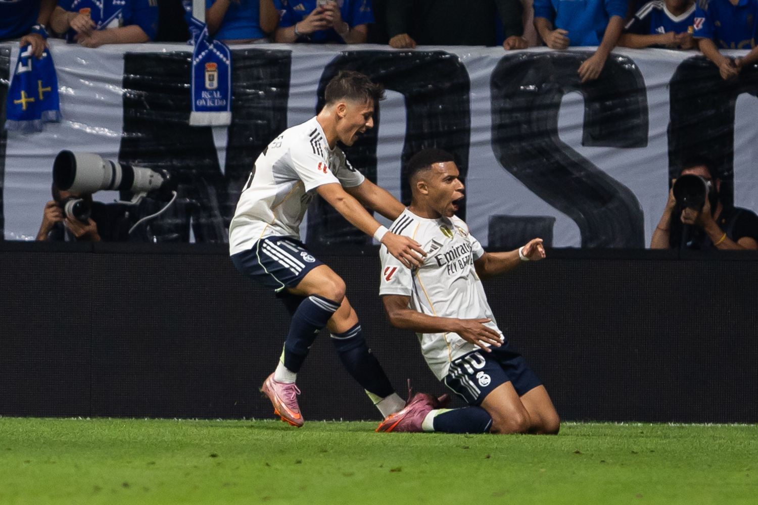 Real Madryt z kompletem zwycięstw. Kylian Mbappé z trzecim dubletem w sezonie [WIDEO]