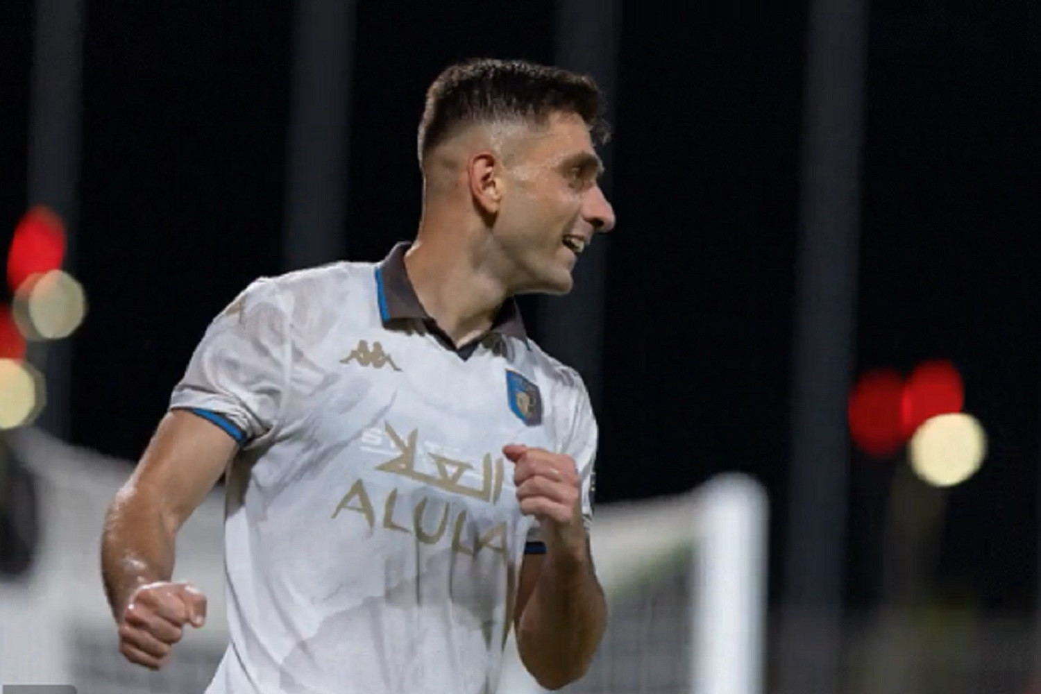 Efthymios Koulouris przywitał się golem i asystą. Spadkowicz Saudi Pro League rozbity [WIDEO]