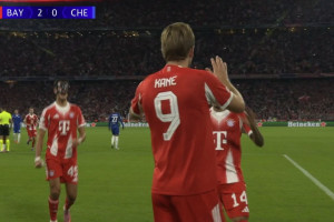 Trzy gole w dziewięć minut! Bayern Monachium prowadzi z Chelsea [WIDEO]