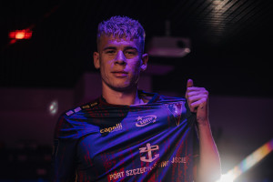 Cracovia, Lech Poznań, Legia Warszawa... Ale to Pogoń Szczecin dopięła ten transfer