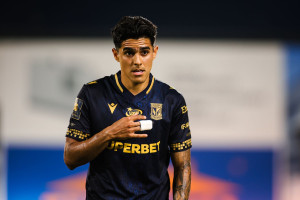 OFICJALNIE: Luis Palma ukarany