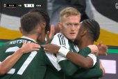 Karol Świderski niczym Zlatan Ibrahimović. Fantastyczne trafienie w Lidze Europy [WIDEO]