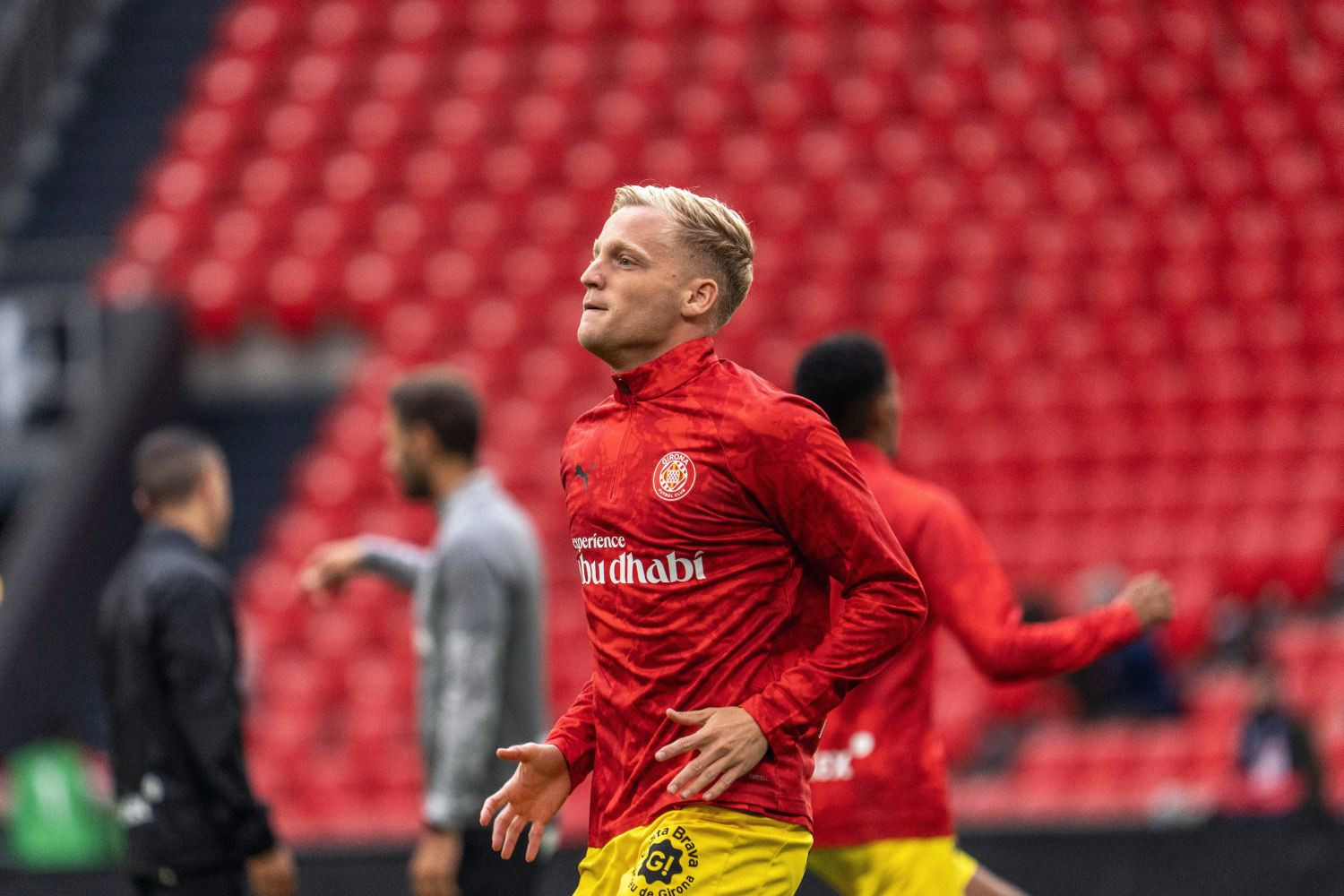 OFICJALNIE: Donny van de Beek przeszedł operację. Do gry wróci w przyszłym roku