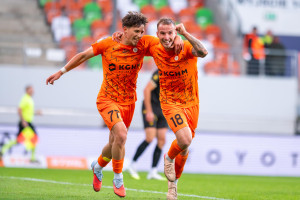 Zagłębie Lubin musi działać w sprawie jego kontraktu. „Masterclass. To jeden z bardziej niedocenianych rozgrywających w Ekstraklasie”
