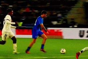 Nie tylko Oskar Pietuszewski. Zwycięski gol zawodnika Jagiellonii Białystok