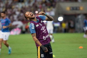 OFICJALNIE: Wczoraj o krok od blamażu, teraz Neymar świętuje awans do pucharów