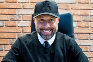 OFICJALNIE: Wzięło z zaskoczenia. Widzew Łódź ma nowego trenera