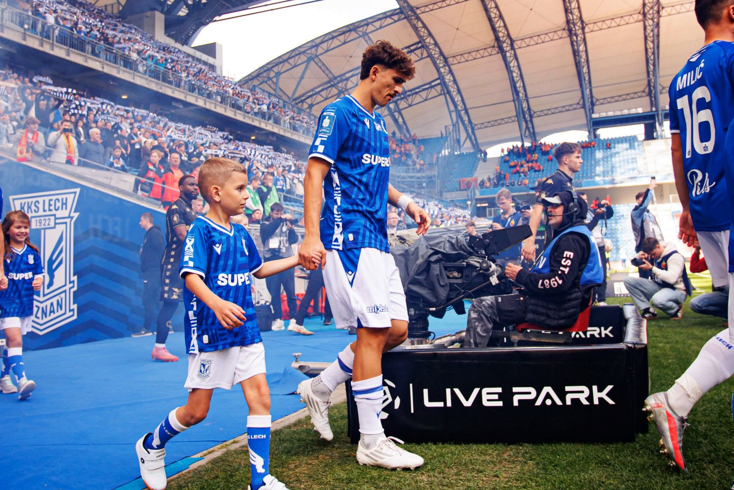 Nowy zawodnik Lecha Poznań sprawia problemy! „Uważa się za gwiazdę, kogoś lepszego”