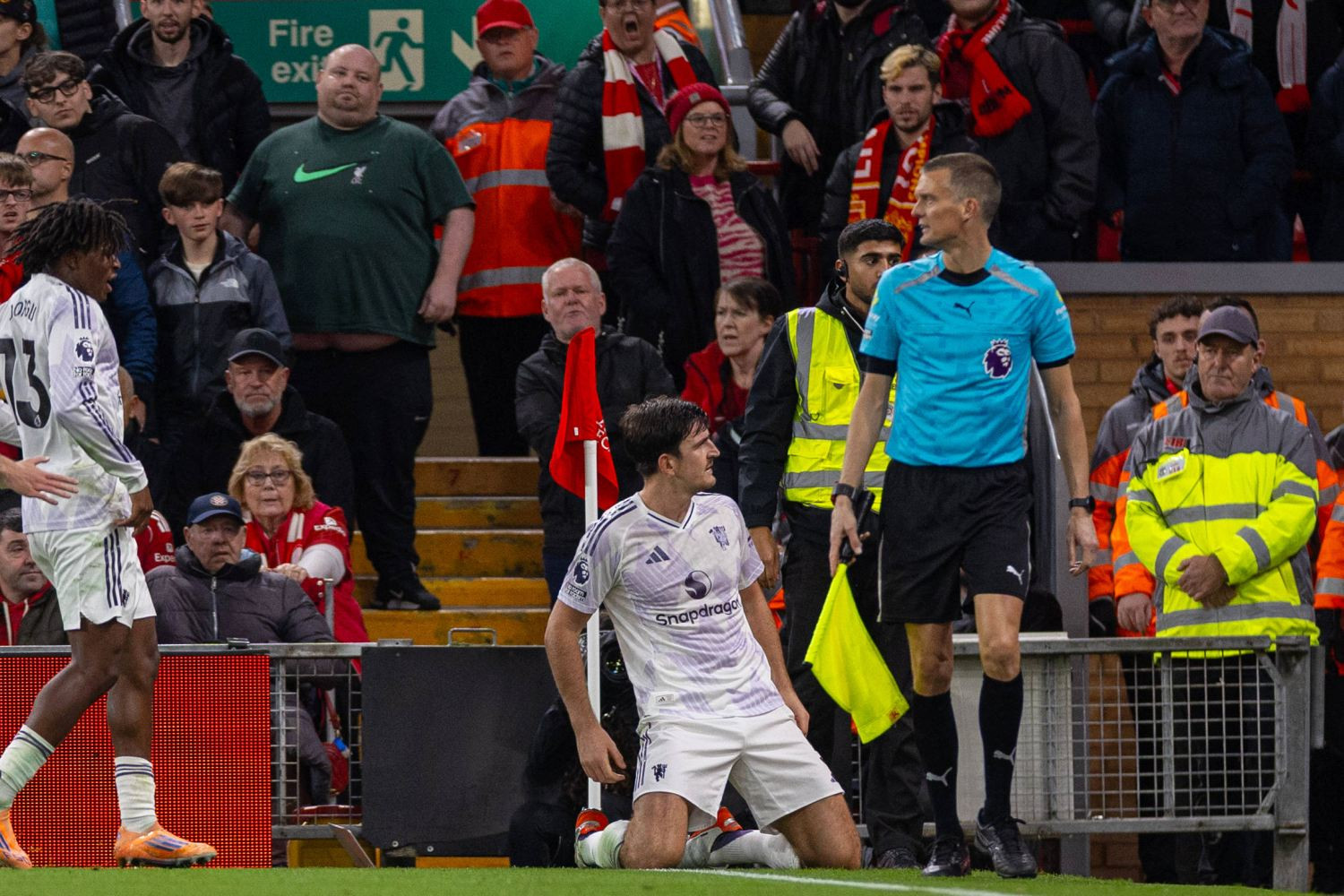 Zrobili to po blisko 10 latach! Manchester United pokonał Liverpool na Anfield [WIDEO]