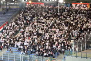 Kibice Legii Warszawa jednak na trybunach [WIDEO] [FOTO]