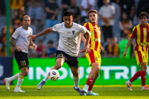 Ten zawodnik wyrasta na nową gwiazdę Pogoni Szczecin. Zanotuje przełomowy sezon?!