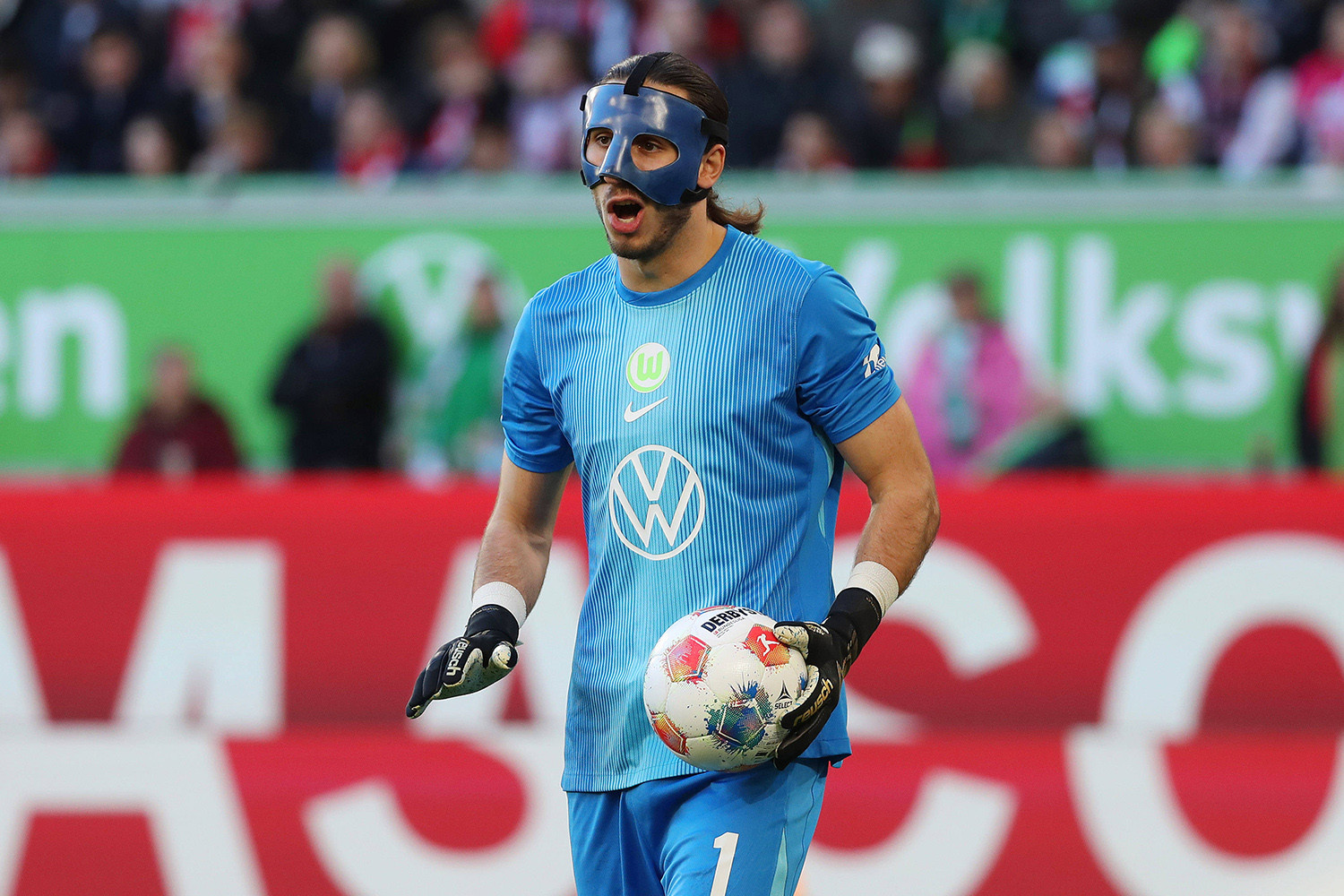 OFICJALNIE: Kontuzja Kamila Grabary. VfL Wolfsburg odpadł z Pucharu Niemiec