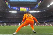 Wojciech Szczęsny ratuje Barcelonę! Polak broni jedenastkę na Estadio Santiago Bernabéu [WIDEO]