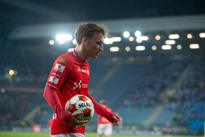 Śląsk Wrocław musiał obejść się smakiem. Piłkarz, którego chciał, błyszczy w Wiśle Kraków