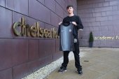OFICJALNIE: Chelsea zatrzymała swojego bramkarza. Wcześniej odrzuciła ofertę Arsenalu