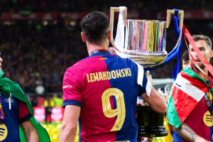 Następca Roberta Lewandowskiego?! FC Barcelona chce tego napastnika