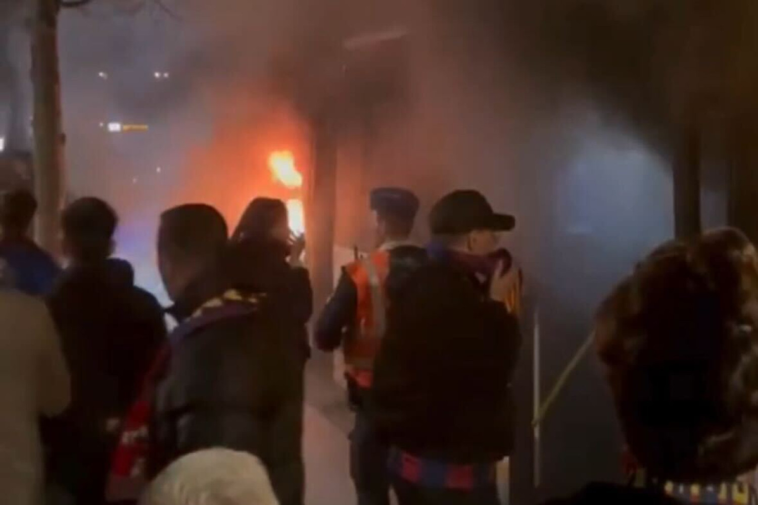 FC Barcelona z komunikatem w sprawie podpalonego autobusu. Wiadomo, co wywołało pożar [OFICJALNIE]