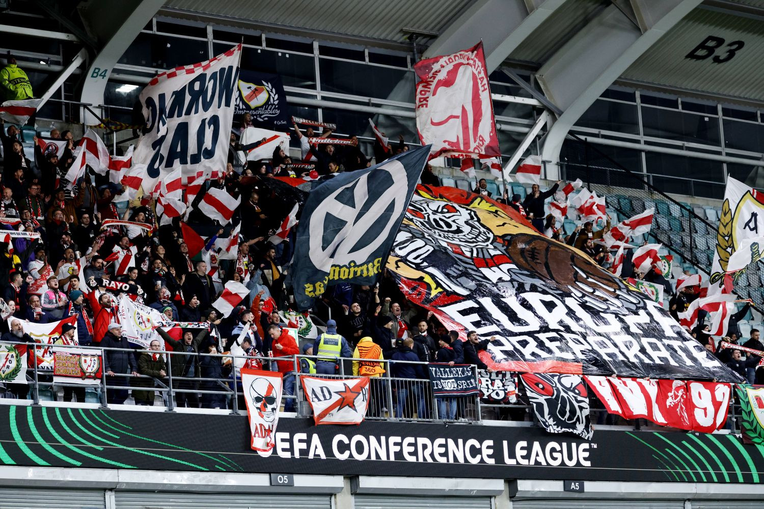 Hiszpanie oburzeni filmem Lecha Poznań. „Kim oni są? Czym mogą się chwalić?”