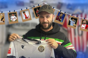 OFICJALNIE: Charlie Austin w ósmej lidze! Tam się wszystko zaczęło