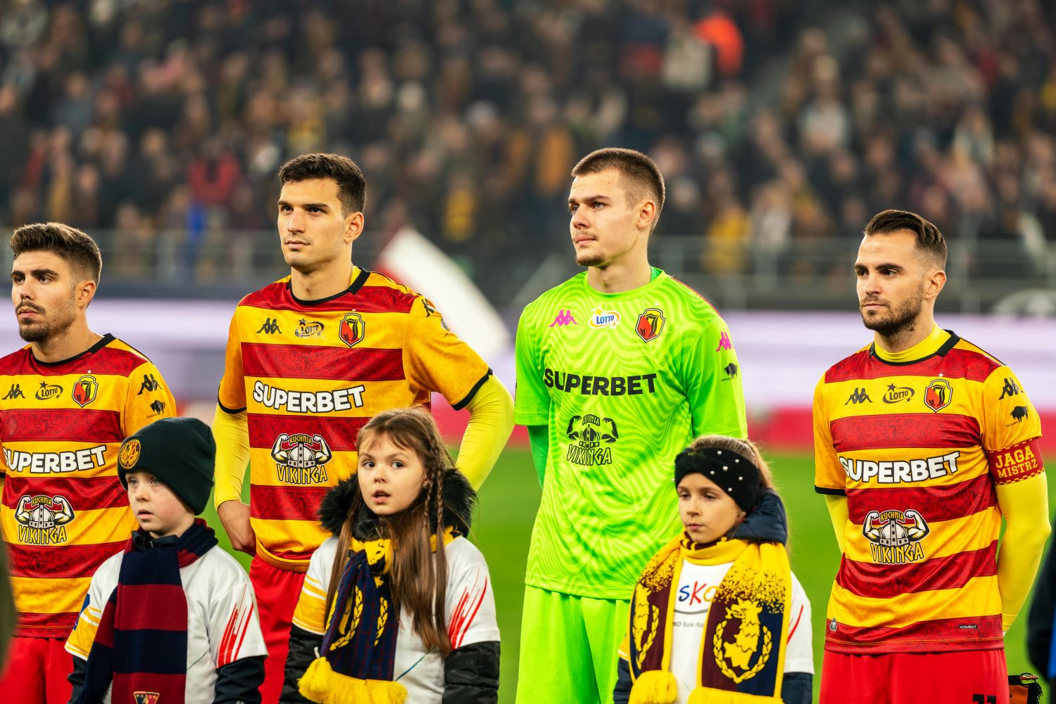 Wszedł do składu Jagiellonii Białystok z futryną! „Sprzedał duszę diabłu. Jeden z najlepszych w Ekstraklasie”